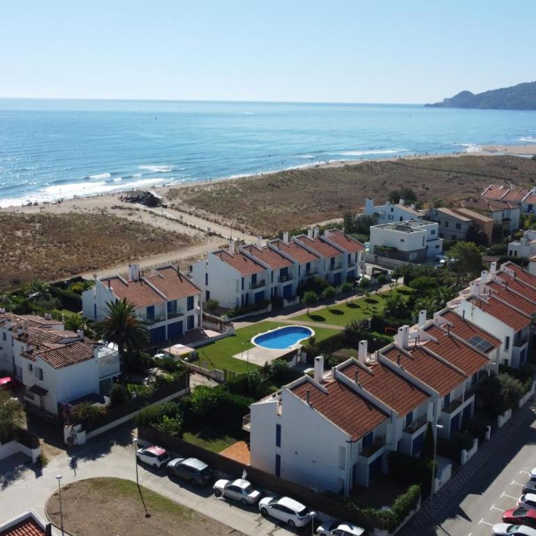 Les Dunes 17 - Mas Pinell - Three-Bedroom House - 3