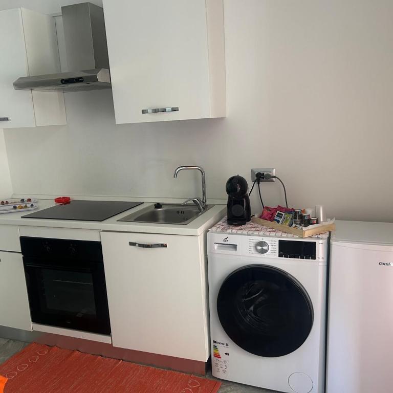 Ferrara home - One-Bedroom Apartment - 7
