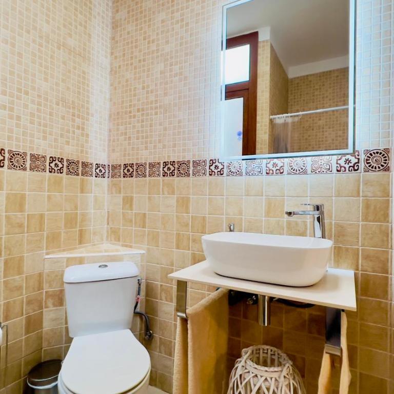 Apartamentos Coral-Mar en el centro de Nerja - Apartamento - 13