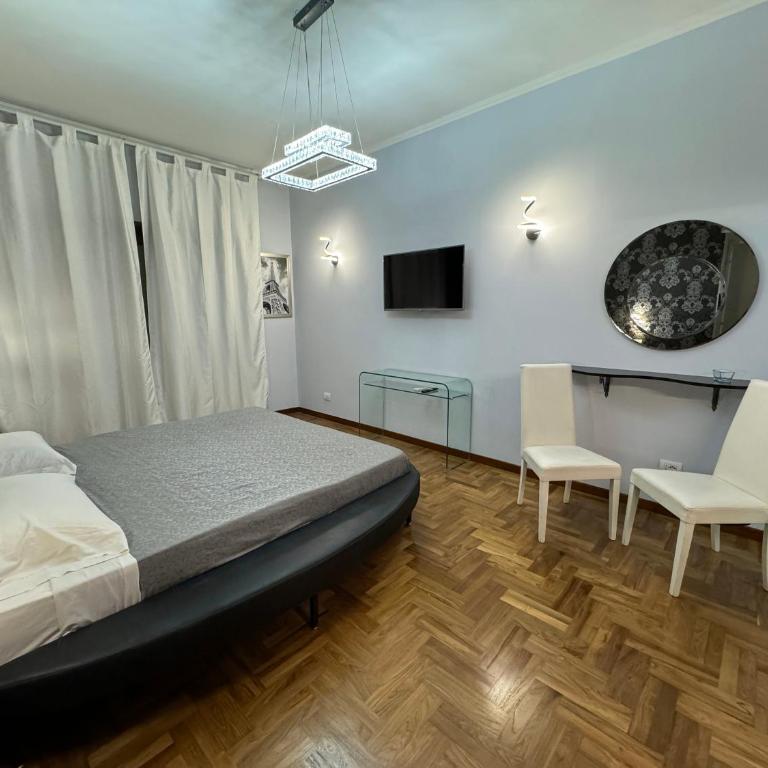 Suite and room - Camera Matrimoniale Superior con Vasca Idromassaggio e Balcone - 14