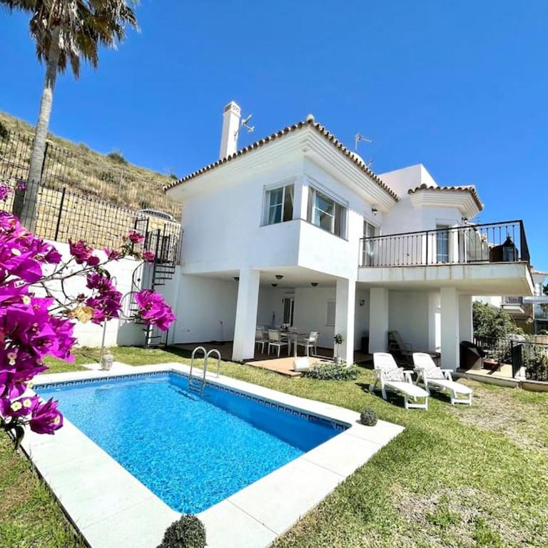 Modern Holiday Home & Panoramic Views - Casa de 4 dormitorios - 1