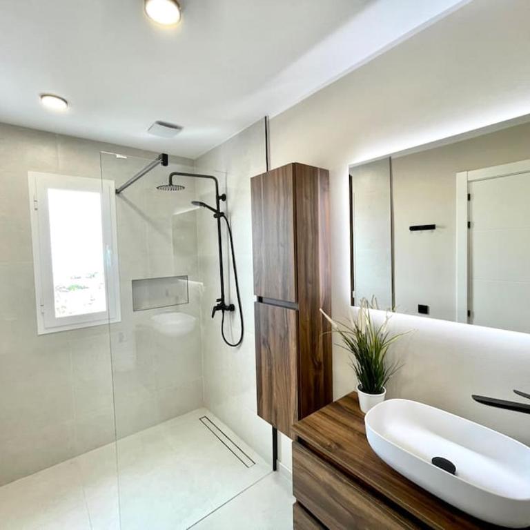 Modern Holiday Home & Panoramic Views - Casa de 4 dormitorios - 17