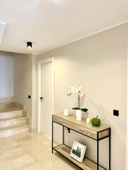 Modern Holiday Home & Panoramic Views - Casa de 4 dormitorios - 22