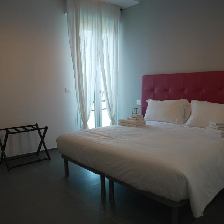 BLQ Speakeasy Rooms - Camera Tripla con Bagno Privato - 5