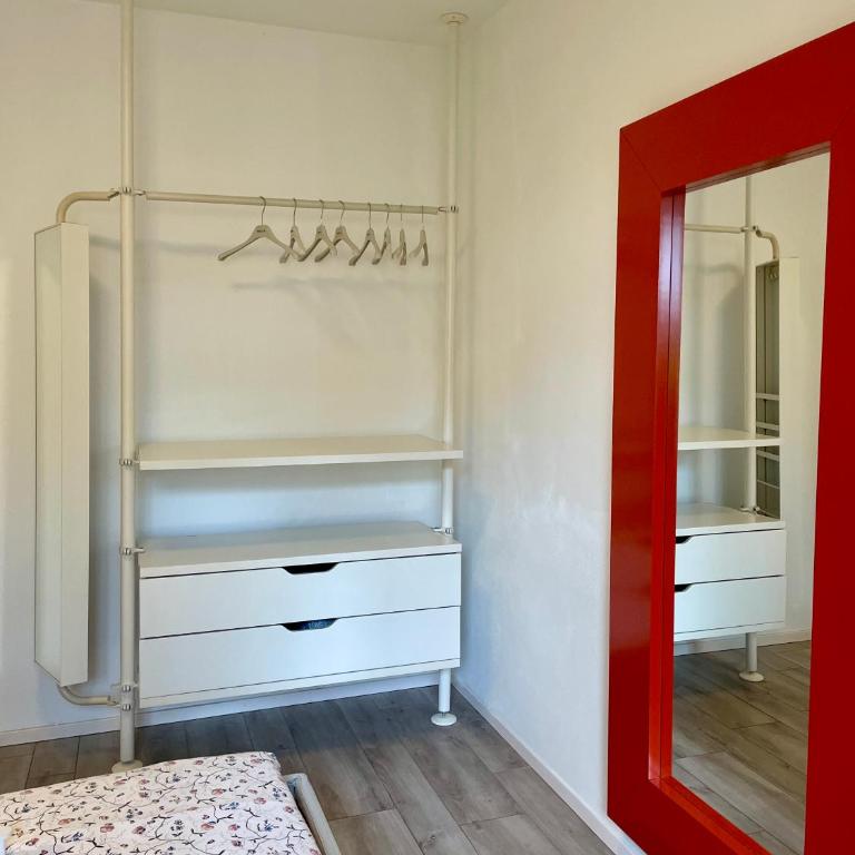 Casa Mario & Laura Ferienwohnungen FREE WI-FI PRIVATE PARKING - Appartamento con 2 Camere da Letto e Vista Giardino - 17
