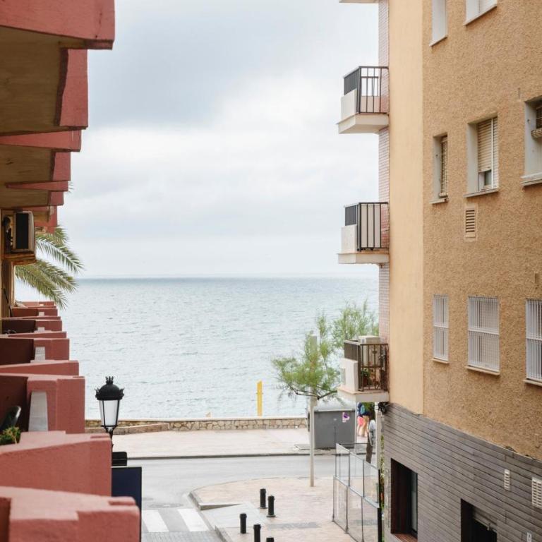 Apartamento primera linea de playa Fuengirola - Apartamento de 1 dormitorio - 4