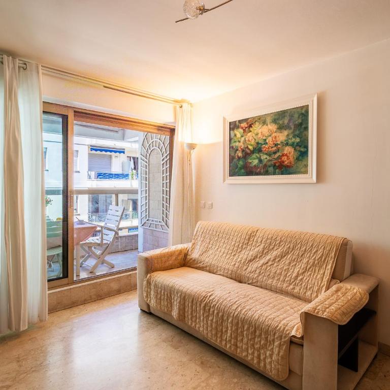 MASSENET VIEW AP4168 Nice, by Riviera Holiday Homes - Appartement - 5