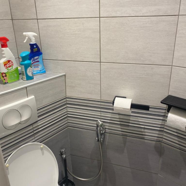 Zola - Double Room - 9