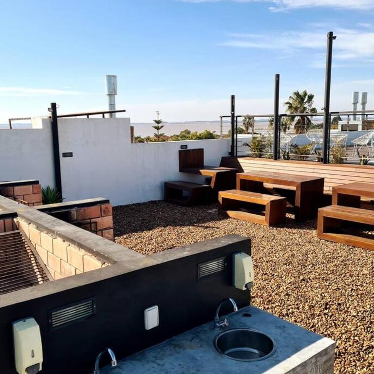 Departamento con vista panorámica frente a termas - Apartamento de 2 dormitorios - 9