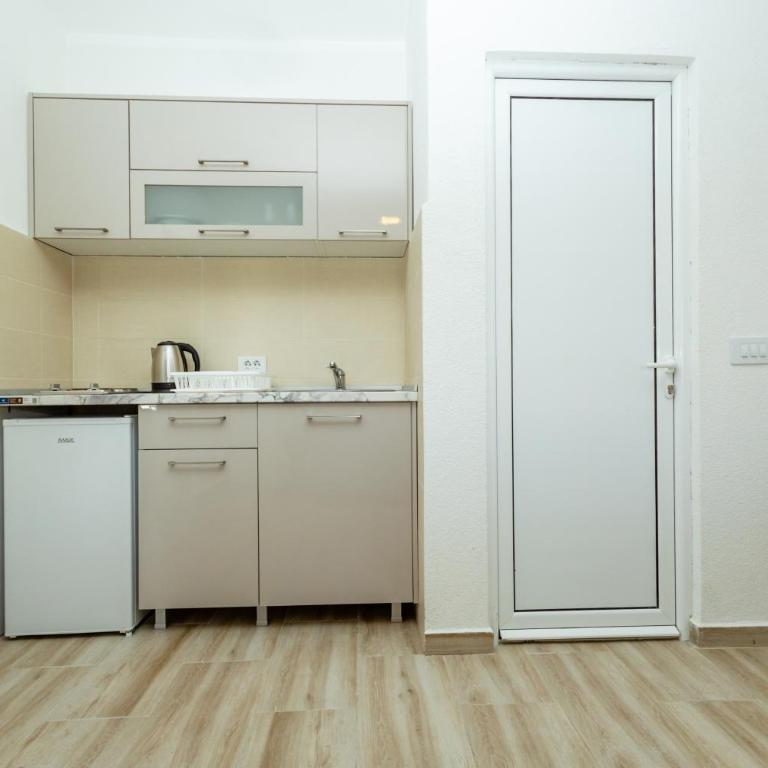 DERON Apartments - Apartman - 4