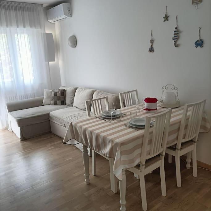 Appartamenti Stella Maris Riccione porto - One-Bedroom Apartment - 5