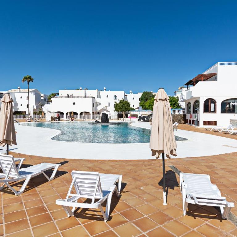 Palmeras Apt - Pool & Terrace - next to Beach - Apartamento con terraza - 18