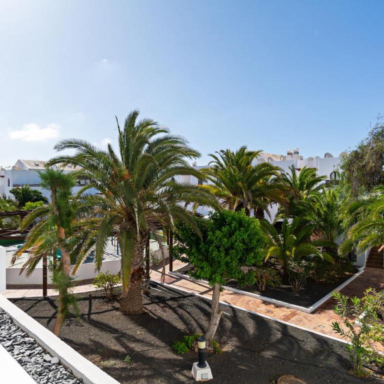 Palmeras Apt - Pool & Terrace - next to Beach - Apartamento con terraza - 24