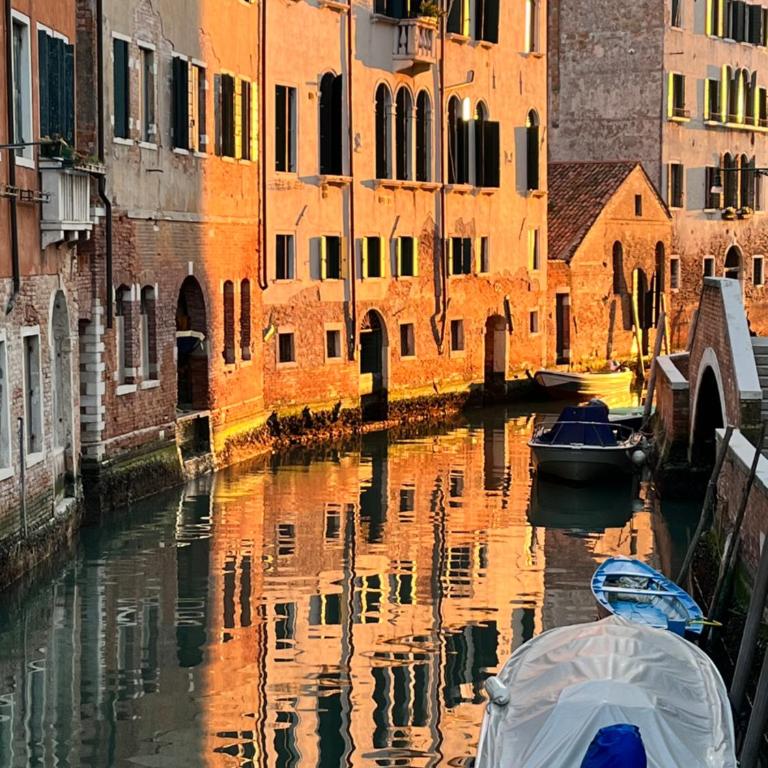 "Ea casa de mì 2", l'incanto di vivere Venezia - Apartment - Ground Floor - 80