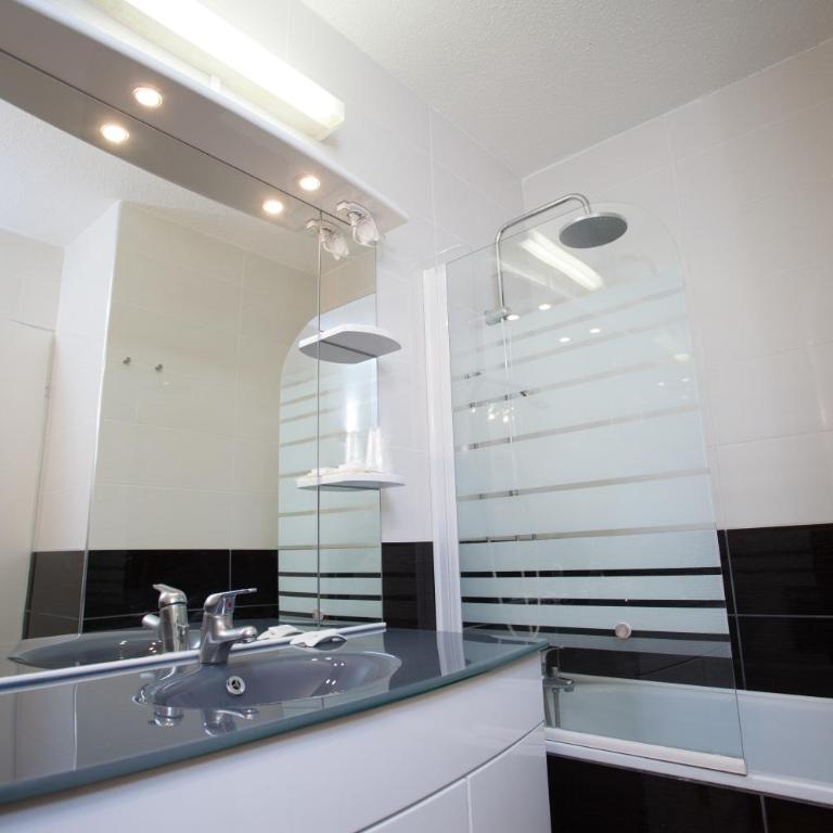 Hotel Les Dunes - Chambre Triple avec Terrasse - 12