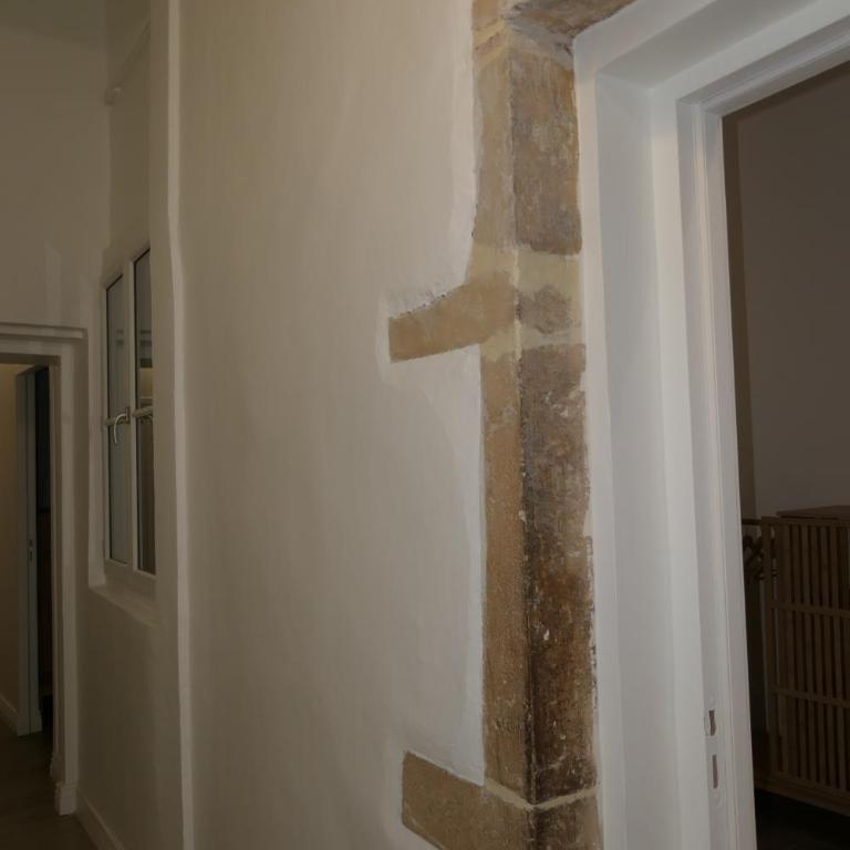 Presqu'ile Saint Nizier coeur de Lyon classé 4* - Three-Bedroom Apartment - 43