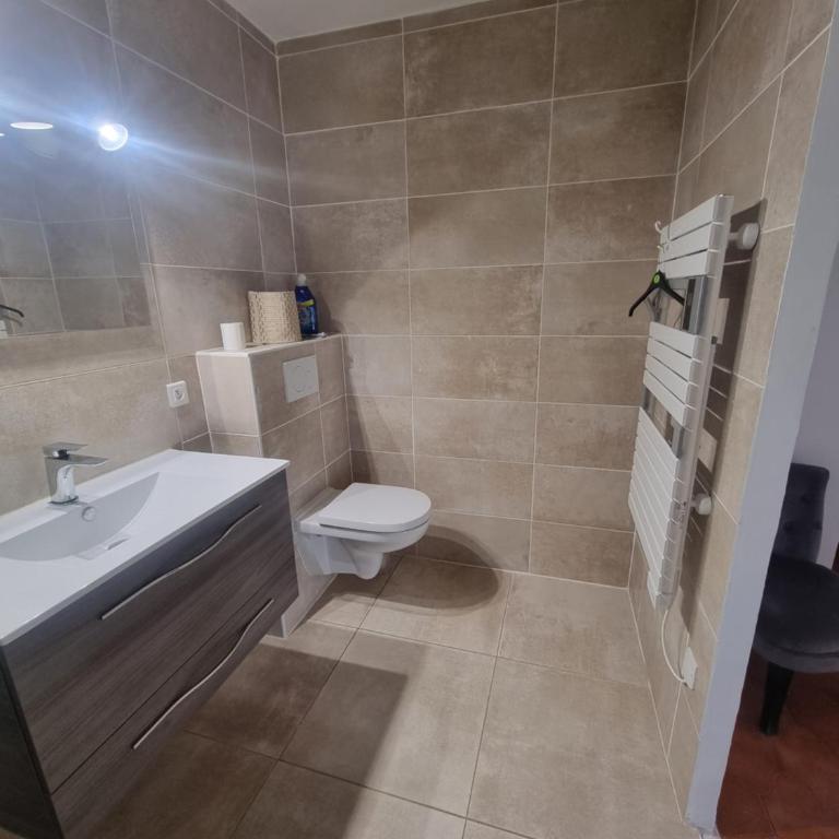 T2 en rez de villa - One-Bedroom Apartment - 7