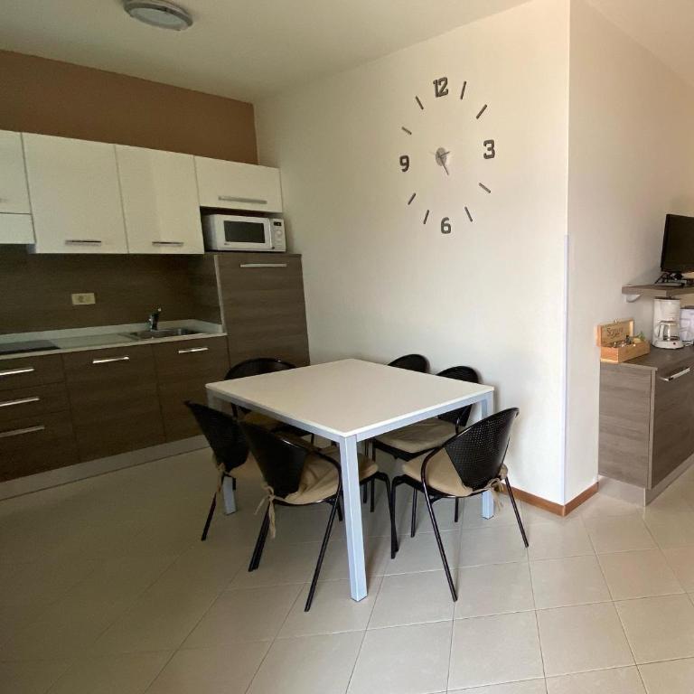 Villa Pifferi - Appartamento con 2 Camere da Letto - 3