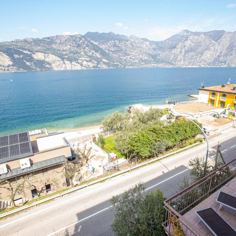Villa Pifferi - Appartamento con 2 Camere da Letto - Piano Superiore - 6