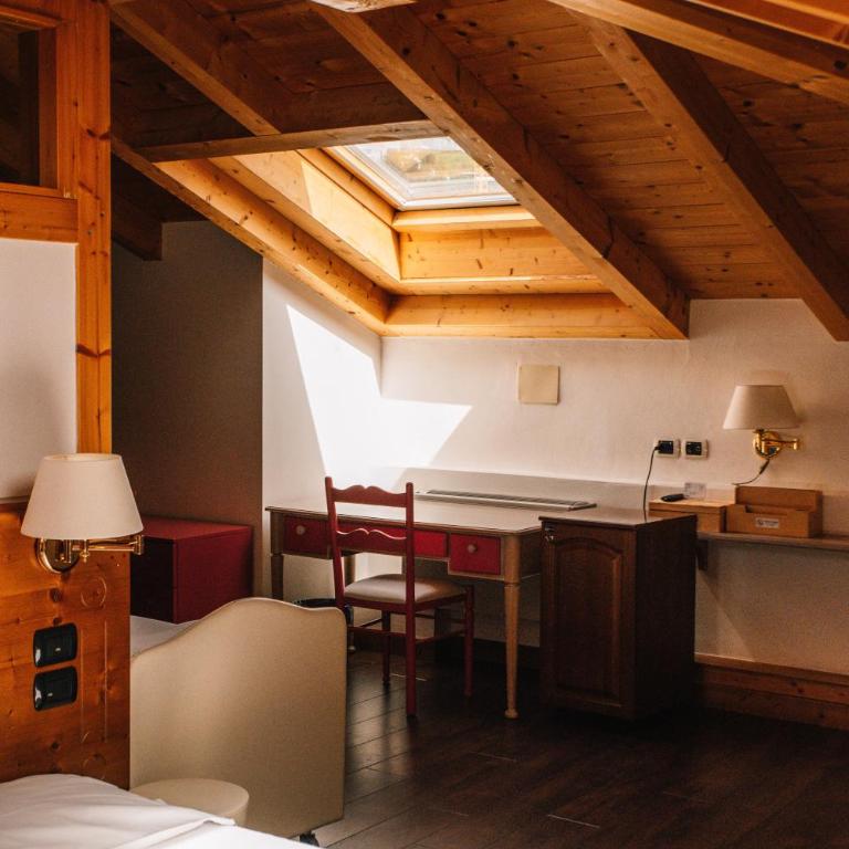 Arciduca Charming House Room & Breakfast - Camera Matrimoniale Mansardata - 19