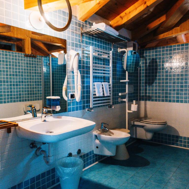Arciduca Charming House Room & Breakfast - Camera Matrimoniale Mansardata - 5