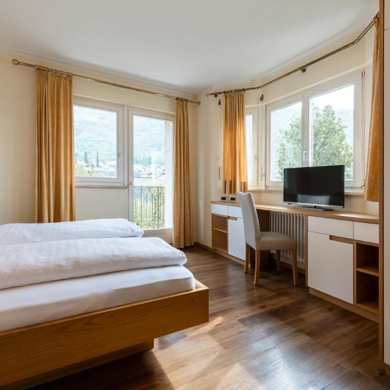 Weingarten Terlan - Rooms & Breakfast - Doppelzimmer mit Balkon - 9