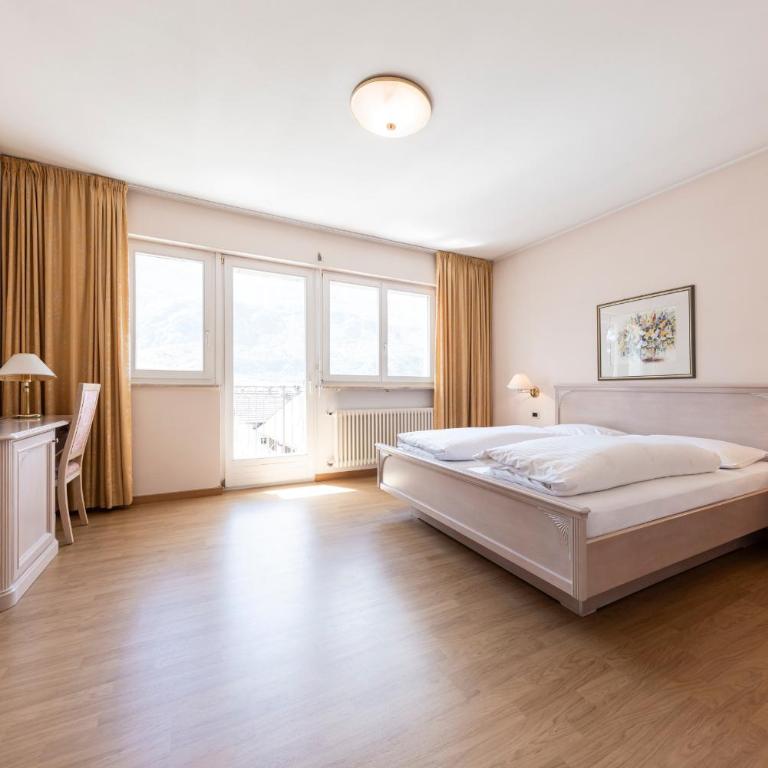 Weingarten Terlan - Rooms & Breakfast - Familienzimmer mit Balkon - 4