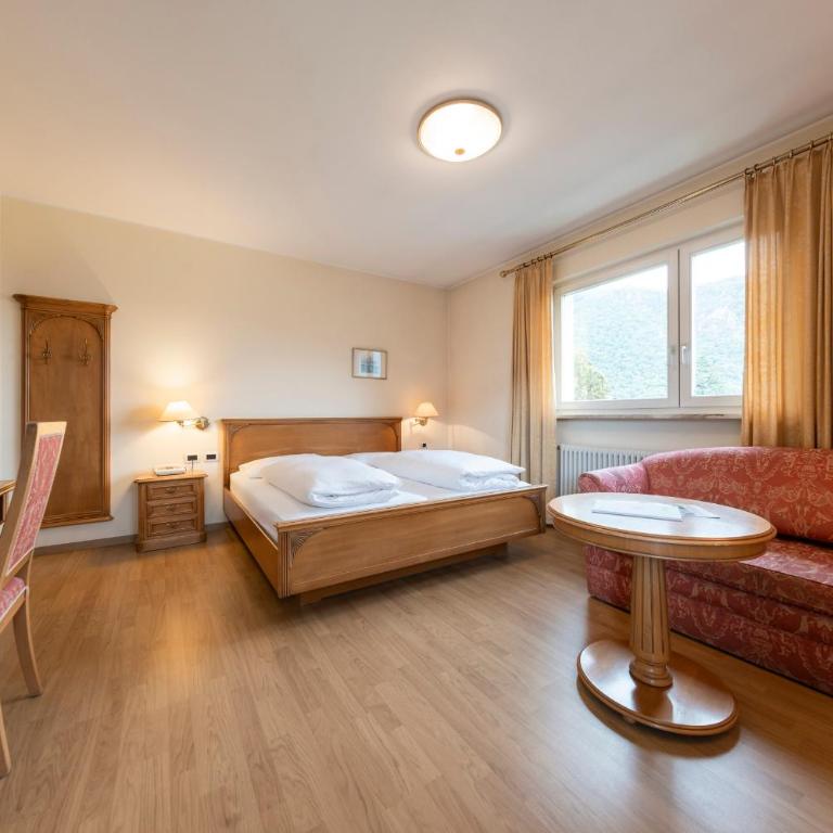 Weingarten Terlan - Rooms & Breakfast - Doppelzimmer mit Balkon - 7