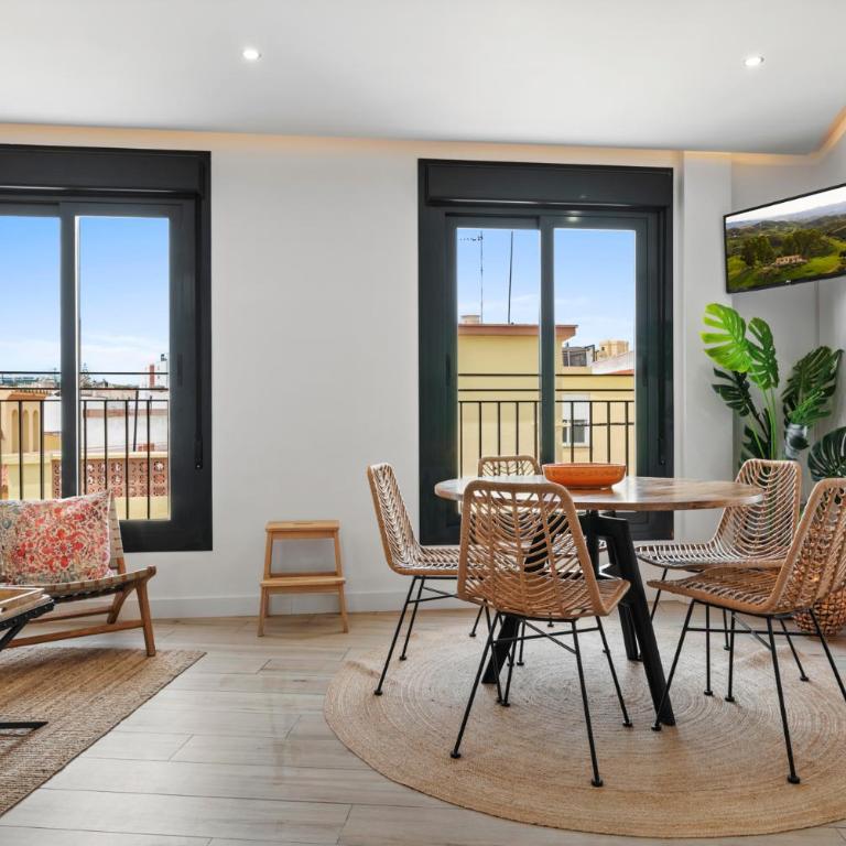 Terrace in Estepona by Costarentals - Ref M46 - Two-Bedroom Apartment - 12