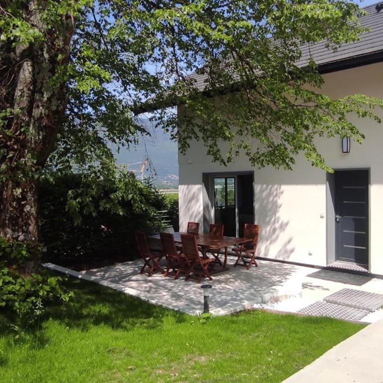 Pretty new and comfortable house between towns and lakes - Casa - 2