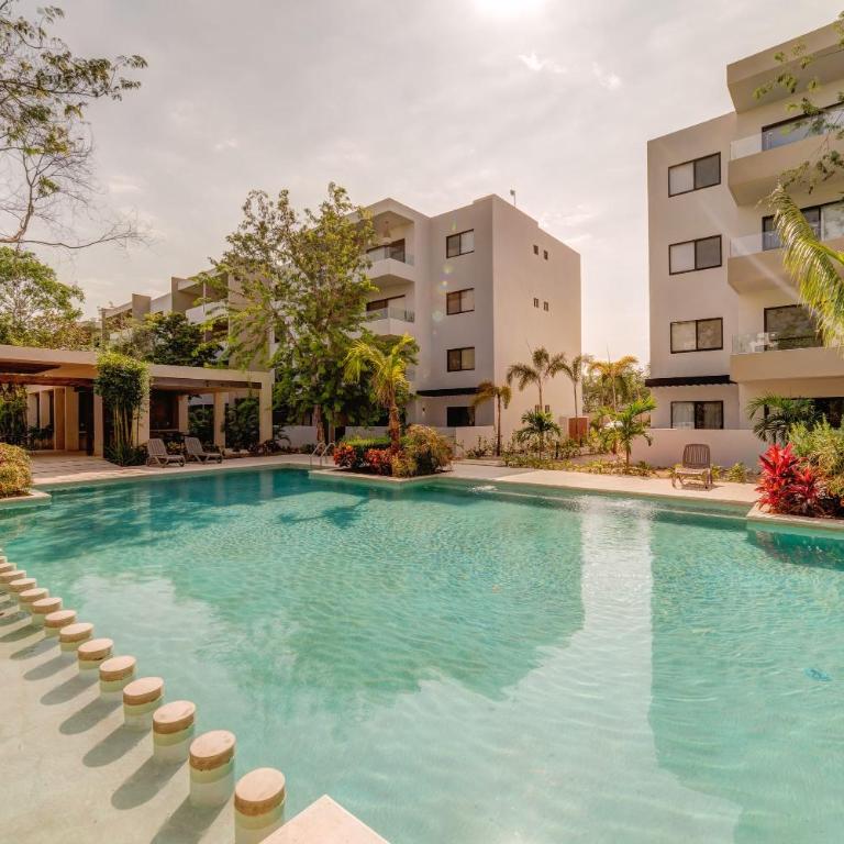 Tranquil Stay Onsite Pool Gym and Playground - Three-Bedroom Apartment - 7