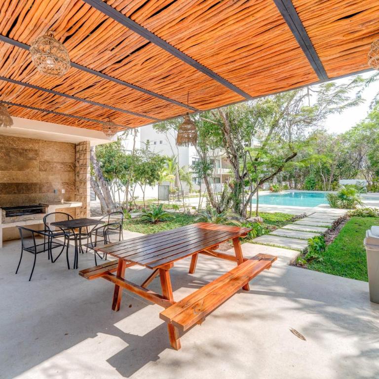Tranquil Stay Onsite Pool Gym and Playground - Three-Bedroom Apartment - 21
