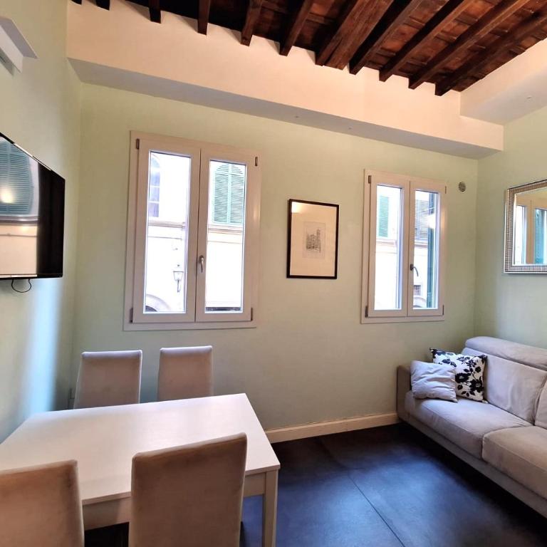 Fiorino Duomo Cozy Suite - Appartamento con 1 Camera da Letto - 3