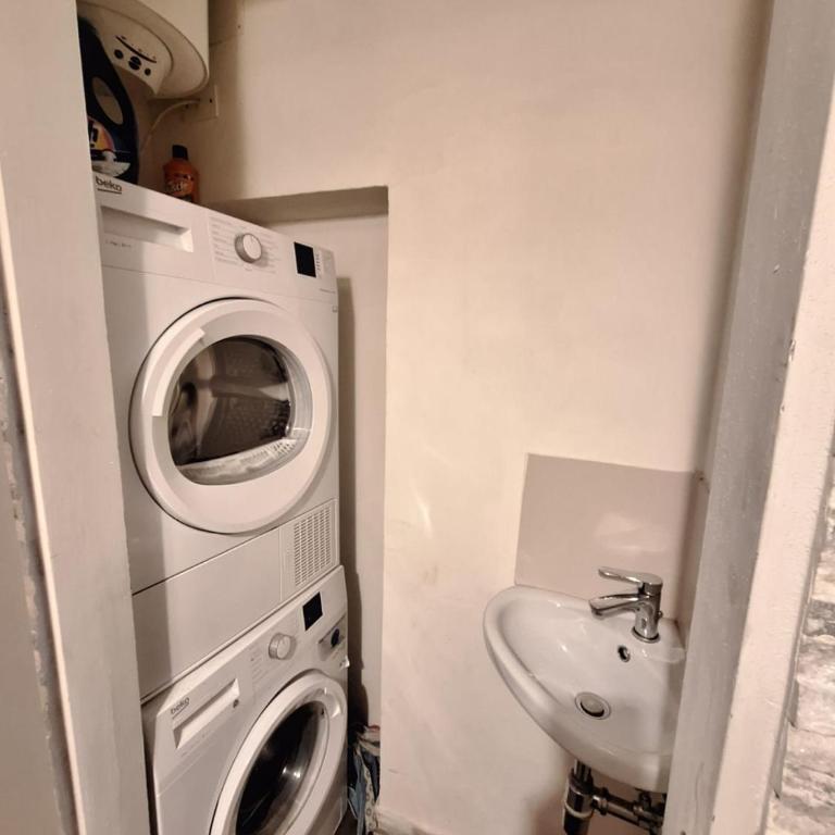 Fiorino Duomo Cozy Suite - Appartamento con 1 Camera da Letto - 18