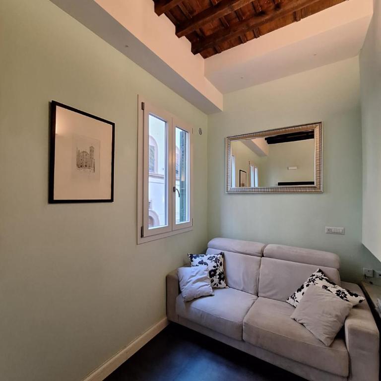 Fiorino Duomo Cozy Suite - Appartamento con 1 Camera da Letto - 5