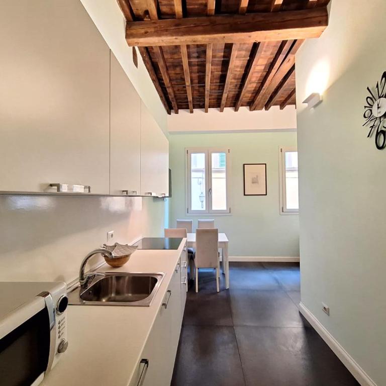 Fiorino Duomo Cozy Suite - Appartamento con 1 Camera da Letto - 9