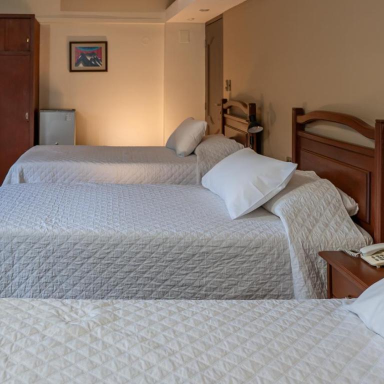 El Prado Hotel - Habitación Triple Estándar - 4