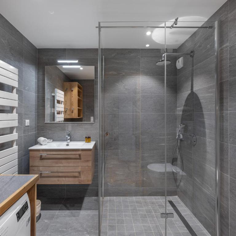 Les Flambeaux - Apt B22 - BO Immobilier - Châtel Multipass 2026 Activités en Été en option à 4euros par jour et par personne - Two-Bedroom Apartment - 6