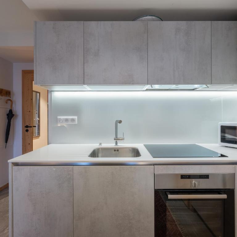 Les Flambeaux - Apt B22 - BO Immobilier - Châtel Multipass 2026 Activités en Été en option à 4euros par jour et par personne - Two-Bedroom Apartment - 9