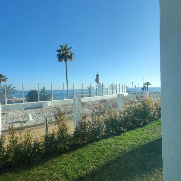 Puerto Banus beach - One-Bedroom Apartment - 14