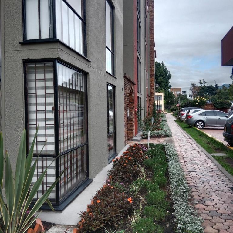 104-9 Apto Usaquén piso 1 con parking private - Apartamento de 3 dormitorios - 12