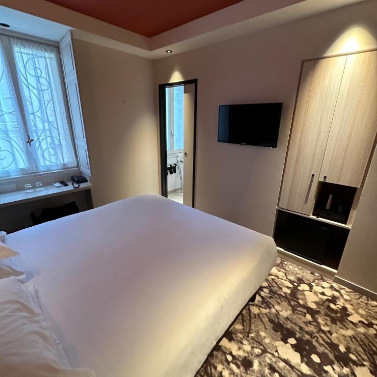 Hôtel Le Médiéval Palais des Papes - Chambre Double Supérieure - 7