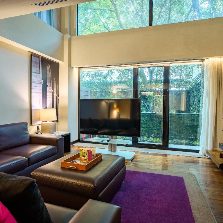 Las Suites Campos Eliseos - Suite - 8