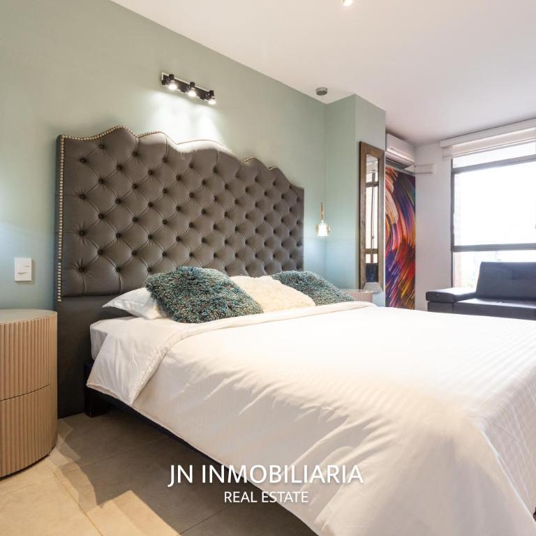 Park 42 APARTASUITES - Habitación Deluxe - 1 cama grande - 1