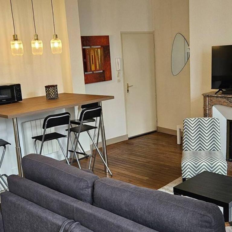Un séjour à Tours centre place des Halles - One-Bedroom Apartment - 10