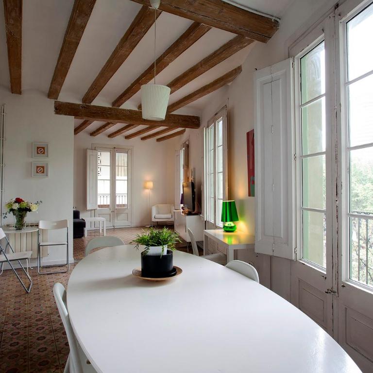 Ramblas Apartments - Family Apartment - 1
