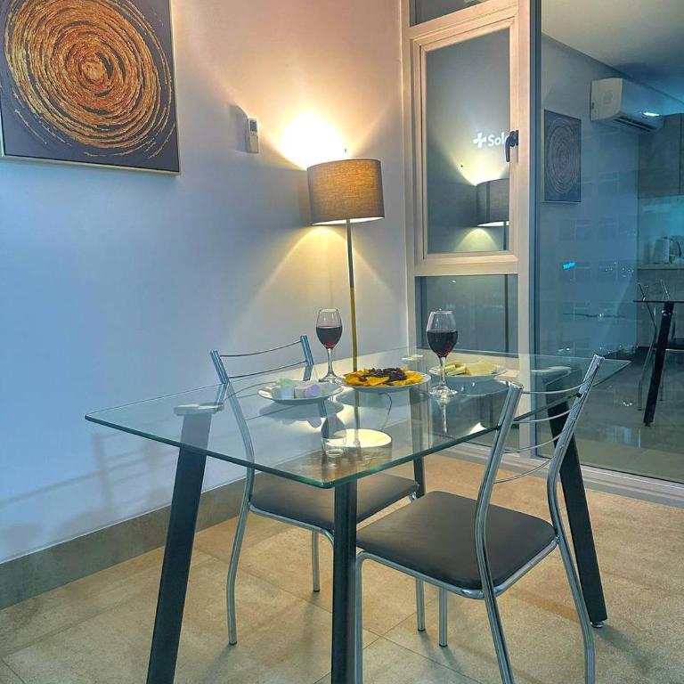 Airbnb Guayaquil, Mall del Sol, Piso alto - Suite con vistas a la ciudad - 16