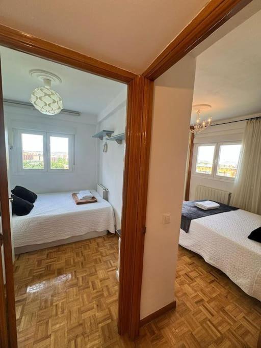 Piso cerca al Centro de Madrid SAN LUCIANO - Three-Bedroom Apartment - 16