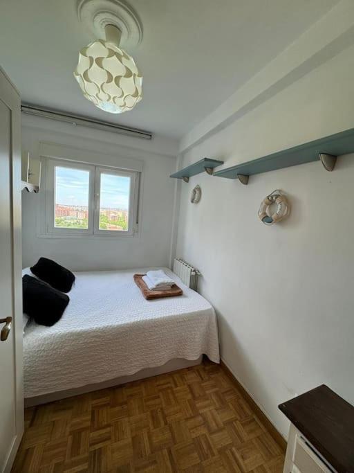 Piso cerca al Centro de Madrid SAN LUCIANO - Three-Bedroom Apartment - 29