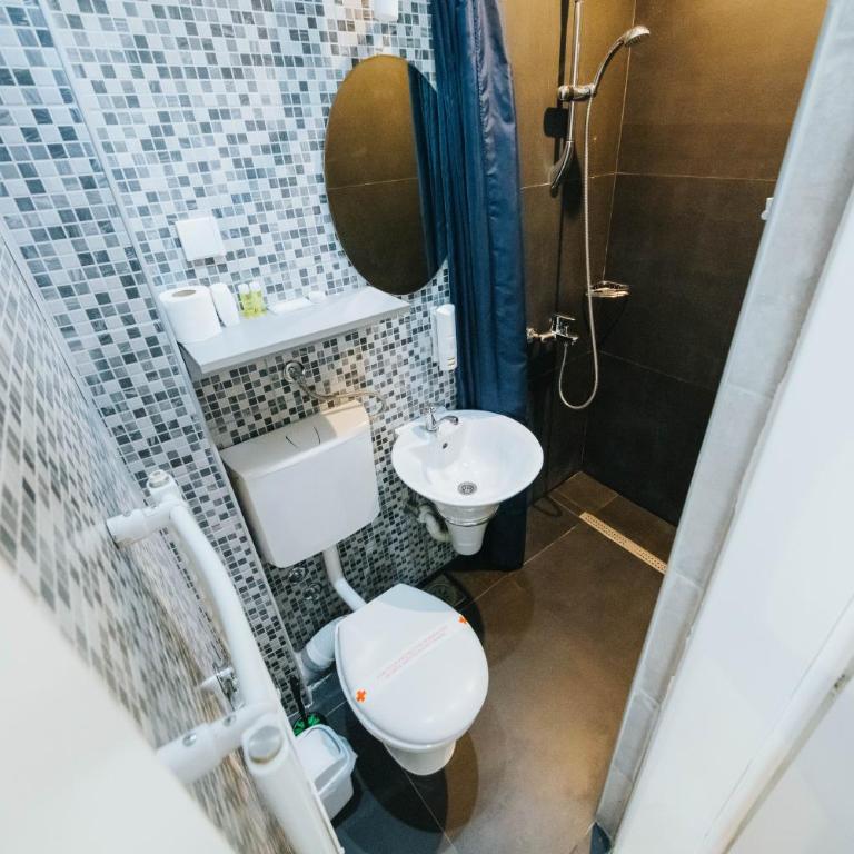 Old Town Residence Rooms - Dvokrevetna Soba sa Bračnim Krevetom - 4